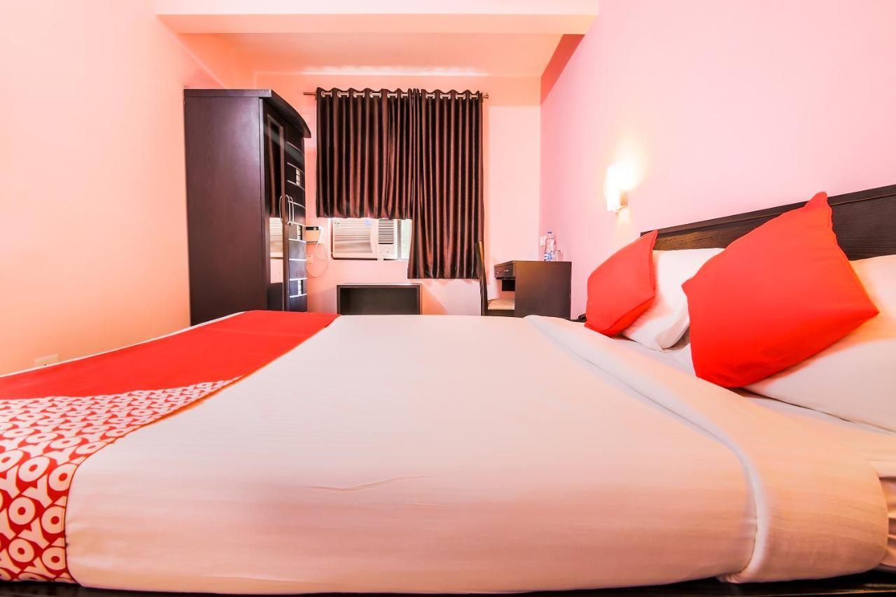 Oyo 24761 All Seasons Guest House 마드가온 외부 사진
